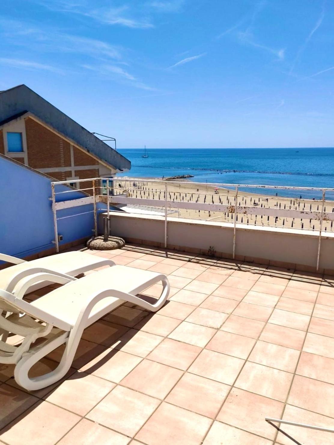 Sinfonia Del Mare Nettuno Exterior foto